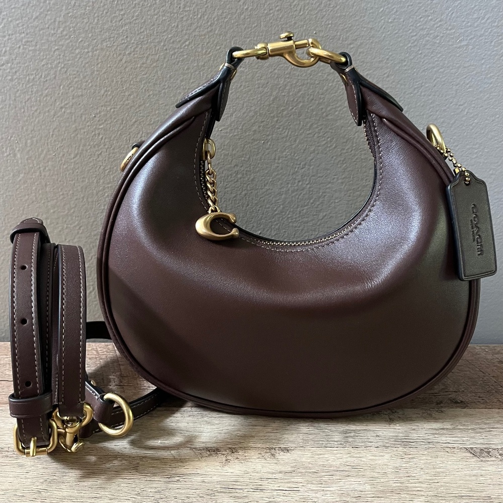 Coach Jonie Bag 22 in Maple